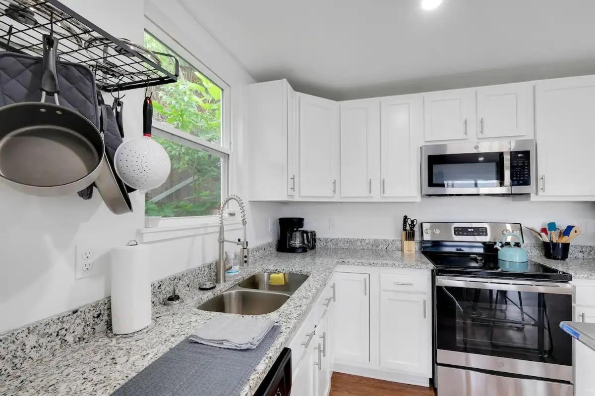 Experience The Unique Re-nu Shipping Container #2 Apartment